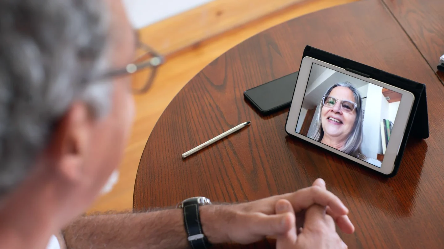 Vos démarches en ligne, avec une vraie personne à vos côtés